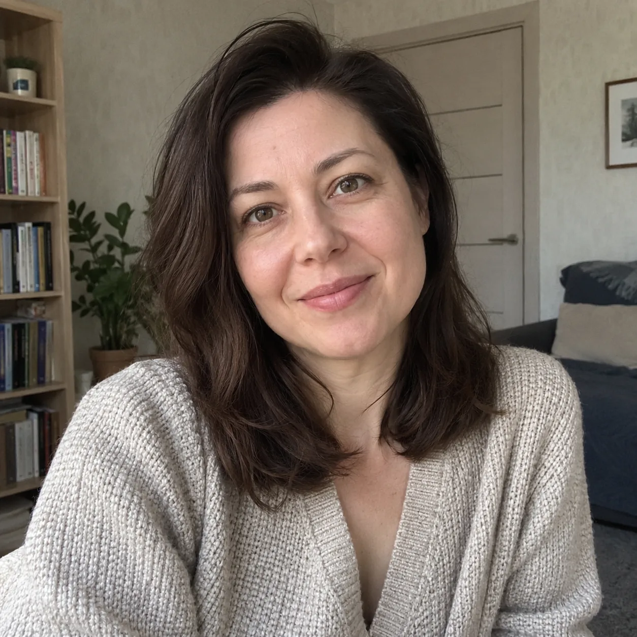 Исходное фото психолога до профессионального портрета